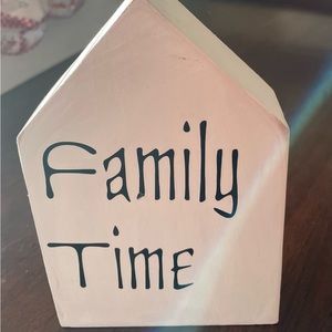 Family Time Sign